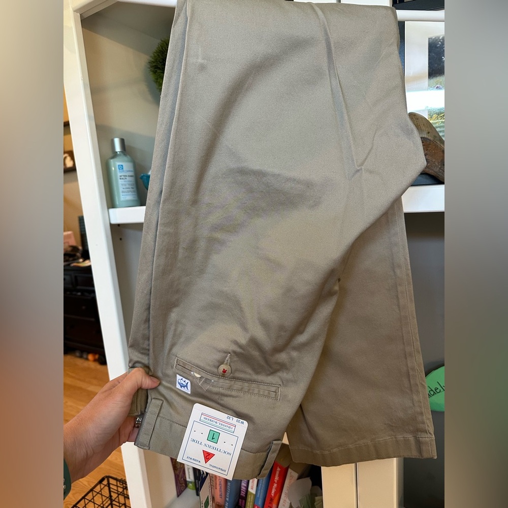 Men’s Khaki Pants - Southern tide - NWT